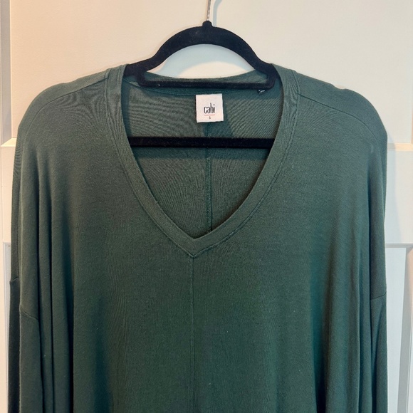 cabi Chill Tee, #3416, S, EUC, Hunter Green, Long Sleeve - Picture 4 of 9